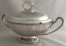 Georgian Style Silver Plated Soup Tureen & Cover. Walker & Hall, Sheffield.