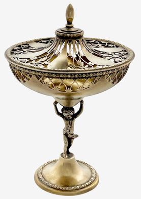 George V Silver Gilt Pedestal Dish. London 1913 Asprey & Co. Ltd. 5.4 troy ounces.