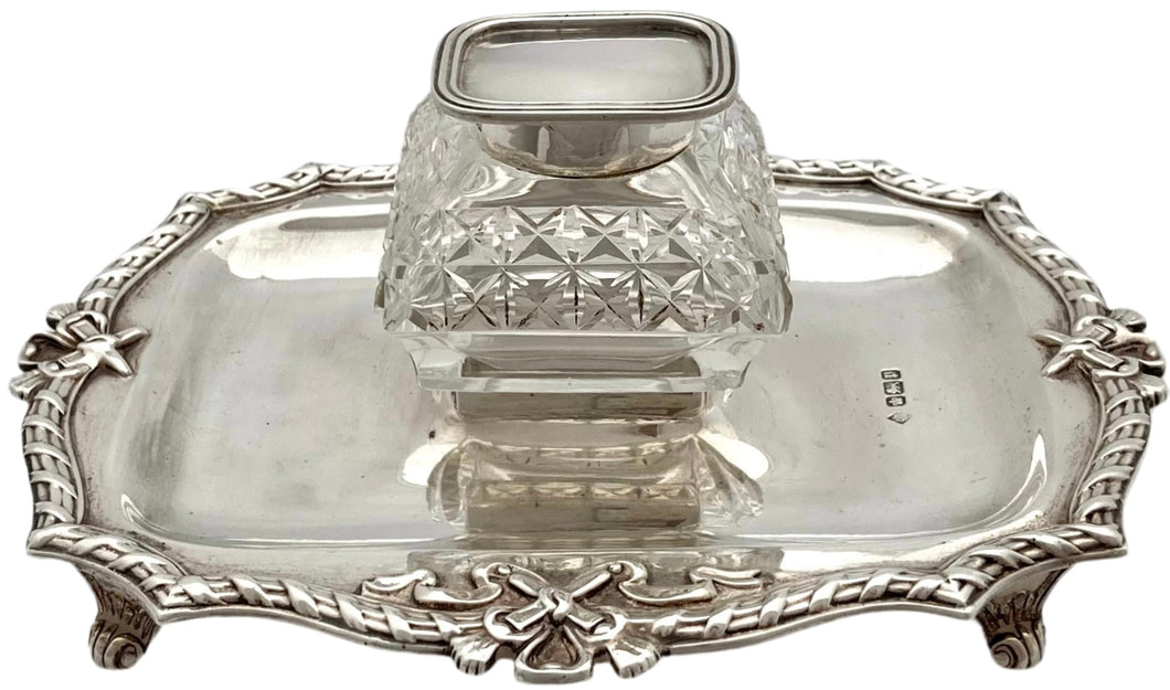 Edwardian Silver Inkstand. Sheffield 1907 Martin, Hall & Co. 7 troy ounces.