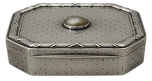 French Silver Table Snuff Box with Collet Set Blister Pearl. Auguste Leroy, Paris, circa 1910. 4.4 troy ounces.