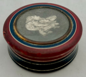 Louis XVI of France, Marie Antoinette & the Dauphin Early 19th Century Snuff Box.