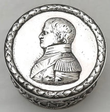 Napoleon Bonaparte Silver Portrait Bust Snuff Box. Sockholm 1906, A. G. Dufva. 3.5 troy ounces.