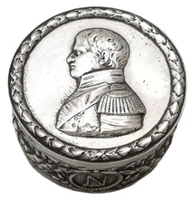 Napoleon Bonaparte Silver Portrait Bust Snuff Box. Sockholm 1906, A. G. Dufva. 3.5 troy ounces.