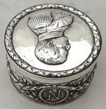 Napoleon Bonaparte Silver Portrait Bust Snuff Box. Sockholm 1906, A. G. Dufva. 3.5 troy ounces.