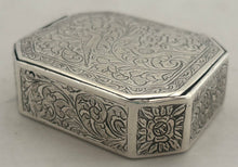 19th Century Continental White Metal Snuff Box.