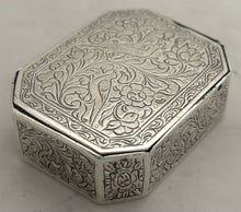 19th Century Continental White Metal Snuff Box.