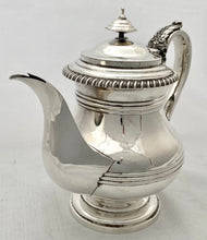 Georgian, George IV, Silver Coffee Pot. London 1826 Richard Pearce & George Burrows. 21.3 troy ounces.