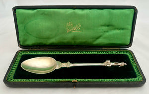 Trafalgar Square & Nelson's Column 50th Anniversary Cased Silver Spoon. 1.8 troy ounces.