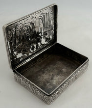 German Pierced Silver Box. Neresheimer & Sohne, Hanau (Berthold Muller, Chester 1909). 5.9 troy ounces.