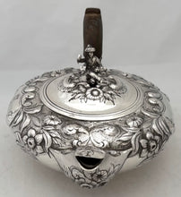 Rear-Admiral William Carnegie, 3rd in Command at The Battle of Trafalgar on HMS Britannia, Silver Teapot. London 1825 George Burrows II. 12 troy ounces.