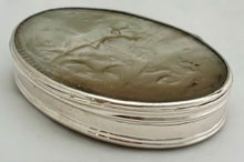 Georgian, George I, Silver & Mother of Pearl Snuff Box, circa 1725.