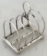 Edwardian Scottish Silver Toast Rack. Edinburgh 1907 Hamilton & Inches. 3.1 troy ounces.