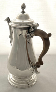 Georgian, George III, Silver Coffee Pot. London 1771 Francis Crump. 26 troy ounces.