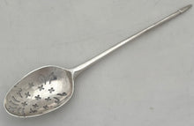 George II Silver Shell Back Mote Spoon. London, circa 1750 - 1760, James Tookey.
