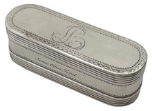 Louis XVI Silver Snuff Box. Paris 1785, D. Bourgoin. Discharge Mark of Jean-François Kalendrin, 4.1 troy ounces.