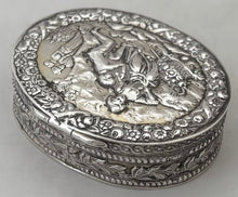 Continental Silver Oval Snuff Box. Imported London 1926, T. C. & Son Ltd. 1.5 troy ounces.