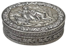 Continental Silver Oval Snuff Box. Imported London 1926, T. C. & Son Ltd. 1.5 troy ounces.