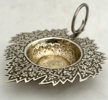 Anglo Indian Naturalistic Silver Dish, Kashmir circa 1890. 1.5 troy ounces.