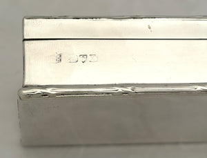 Edwardian Silver Table Snuff Box. Chester 1910 George Nathan & Ridley Hayes. 5.1 troy ounces.