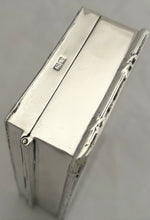 Edwardian Silver Table Snuff Box. Chester 1910 George Nathan & Ridley Hayes. 5.1 troy ounces.