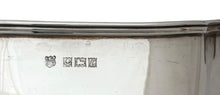 Elizabeth II Silver Sauce Boat. Birmingham 1960 Barker Brothers Silver Ltd. 3.3 troy ounces.