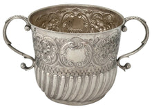William III Britannia Silver Porringer. London 1697, Seth Lofthouse. 13 troy ounces.