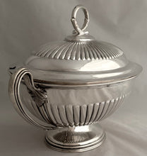 Georgian Style Silver Plated Soup Tureen & Cover. Walker & Hall, Sheffield.