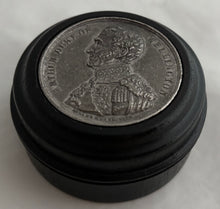 The Death of the Duke of Wellington Medal Snuff Box. After Allen & Moore.