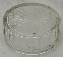 William IV Silver and Cut Glass Circular Box. London 1834. 1.2 troy ounces.