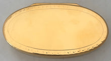 Louis XVI Gilt Metal Snuff Box, circa 1780 - 1790.