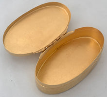 Louis XVI Gilt Metal Snuff Box, circa 1780 - 1790.