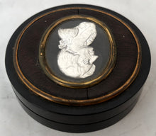 Vice Admiral Lord Horatio Nelson Early 19th Century Glass Paste Portrait Profile Table Snuff Box.