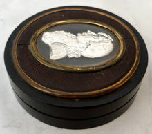 Vice Admiral Lord Horatio Nelson Early 19th Century Glass Paste Portrait Profile Table Snuff Box.