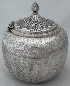 Hukin & Heath Persian Style Silver Plate on Copper Biscuit Box, circa 1870 - 1880.