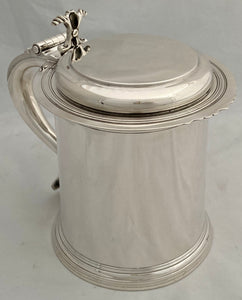 Large Charles II Style Edwardian Silver Lidded Tankard. London 1905 Samuel Walton Smith & Co. 32.1 troy ounces.