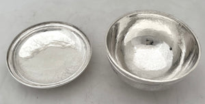 George I Style Silver Britannia Standard Sugar Bowl & Cover. London 1916 Vander & Hedges. 19.3 troy ounces.