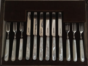 George VI, Silver & Mother of Pearl Dessert Knives & Forks for Six. Sheffield 1939 R F Mosley & Co.