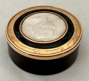 Sir Francis Chantrey RA & Sir Edwin Landseer RA Gold Mounted Portrait Snuff Box. After William Bain.
