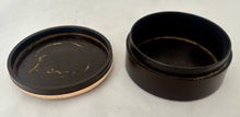 Sir Francis Chantrey RA & Sir Edwin Landseer RA Gold Mounted Portrait Snuff Box. After William Bain.