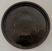 Sir Francis Chantrey RA & Sir Edwin Landseer RA Gold Mounted Portrait Snuff Box. After William Bain.