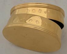 Pair of George I Style Silver Gilt, Britannia Standard, Oval Tobacco Boxes. London 1968 Collingwood & Co. 10.6 troy ounces.