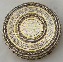 Late 18th Century Italian Silver Gilt Snuff Box. Venice, circa 1790.