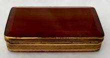 Mid 19th Century Gilt Metal & Agate Snuff Box.