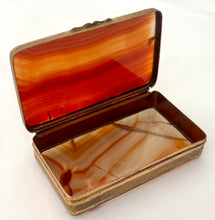 Mid 19th Century Gilt Metal & Agate Snuff Box.