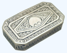 Austrian Silver Snuff Box, Lemberg circa 1810. Ex Élie de Rothschild. 4.0 troy ounces.