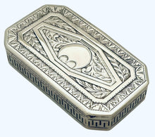 Austrian Silver Snuff Box, Lemberg circa 1810. Ex Élie de Rothschild. 4.0 troy ounces.