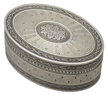 French Silver Box. Paul Guillon, Paris, Circa 1900 - 1920. 0.9 troy ounces.