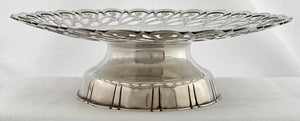 Silver Pedestal Comport, Sheffield 1961 Chesterfield College of Art. 14.9 troy ounces.