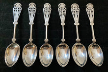 Aesthetic Movement Cased Set of Silver Plated Teaspoons & Sugar Tongs.