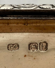 Georgian, George III, Silver Snuff Box. London 1817 George Pearson. 3.4 troy ounces.